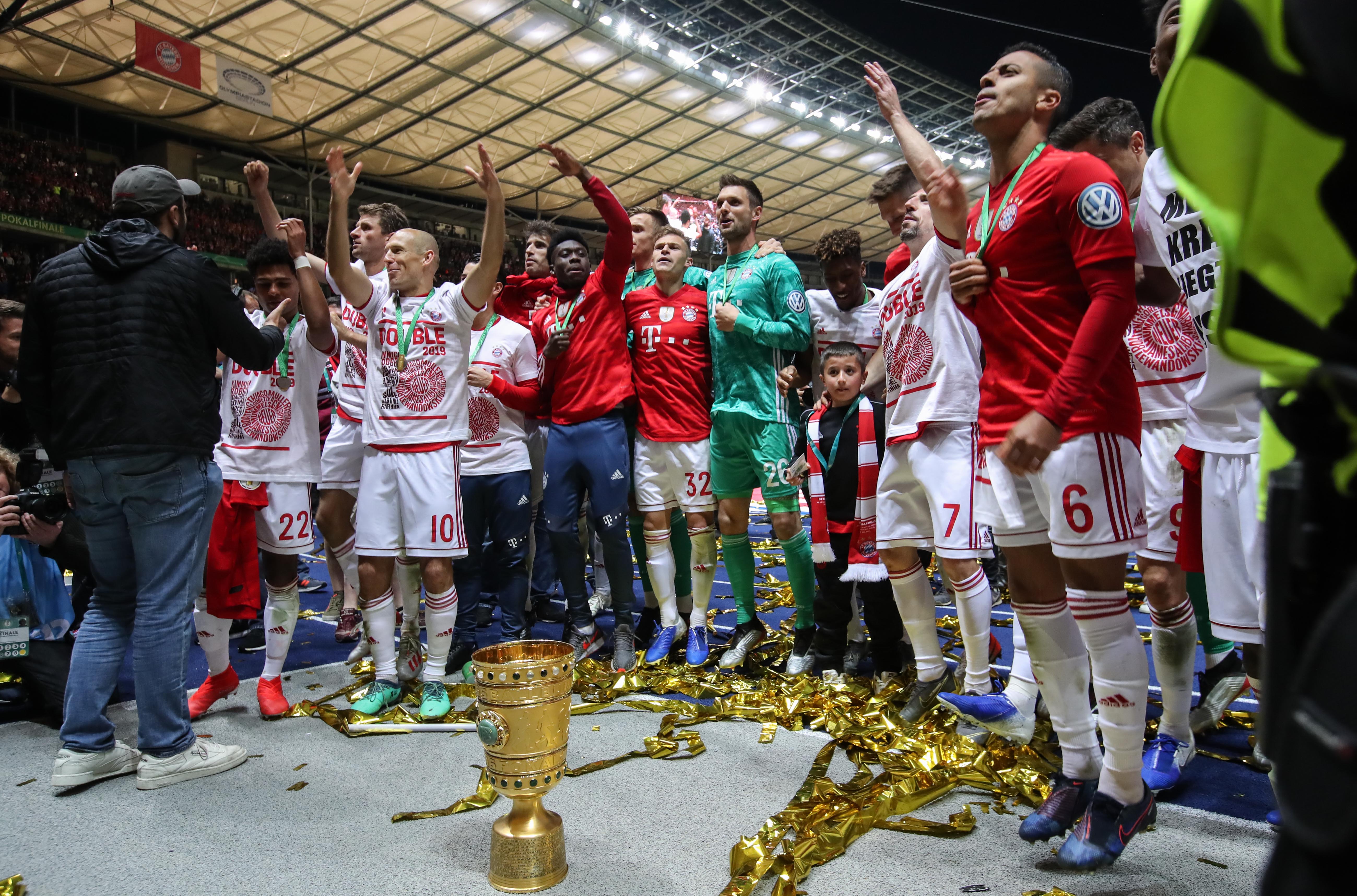 关于风云突变！皇家马德里今晨单刀错失，德国杯版图或变，球迷炸锅，赛程密集仍需轮换的信息-九游体育